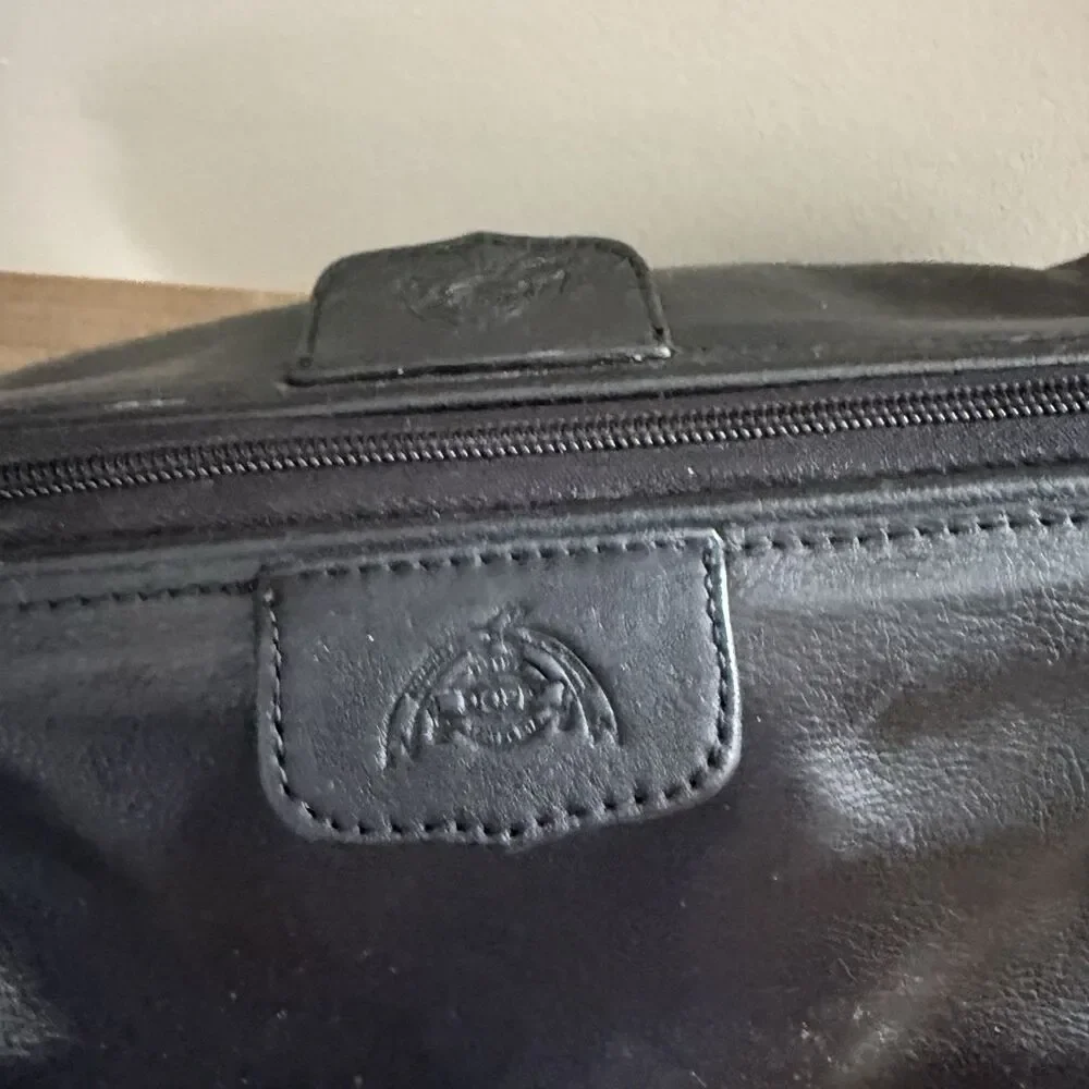 Vintage Leather Travel Dopp Kit Toiletry Bag Black Zip Pouch Travel Gear Unisex
